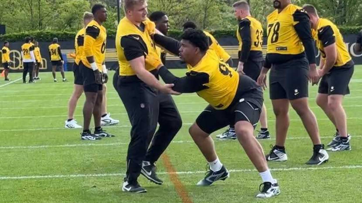 Derrick Harmon at practice