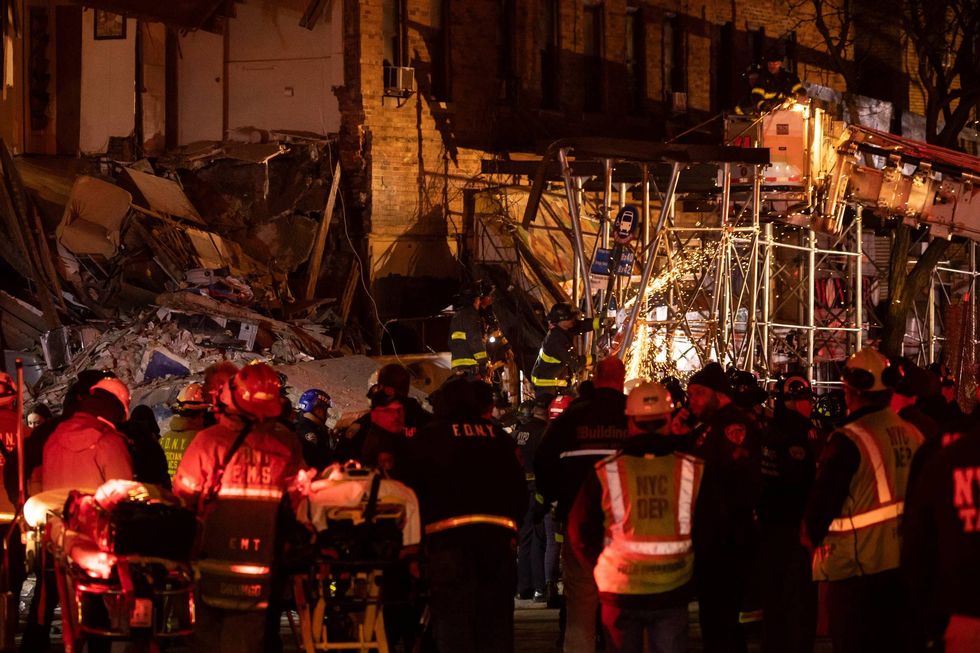 DERRUMBE EDIFICIO BRONX