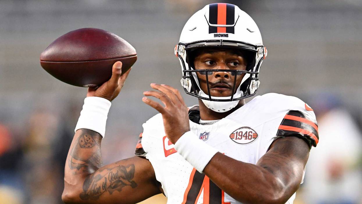 Deshaun Watson #4 of the Cleveland Browns warms up prior to the game against the Pittsburgh Steelers at Acrisure Stadium on September 18, 2023 in Pittsburgh, Pennsylvania.