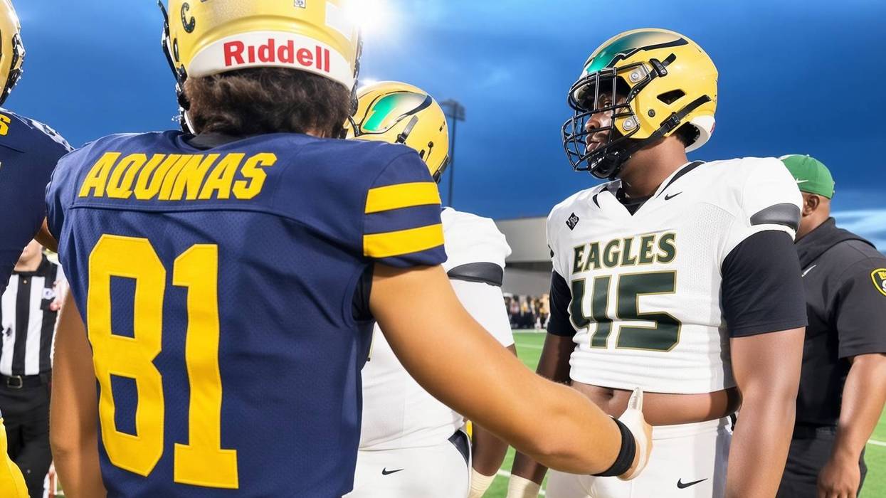 DeSoto High School’s football program apologized Monday after several team captains declined to shake hands with St. Thomas Aquinas before a nationally watched season opener in Fort Lauderdale, Florida.