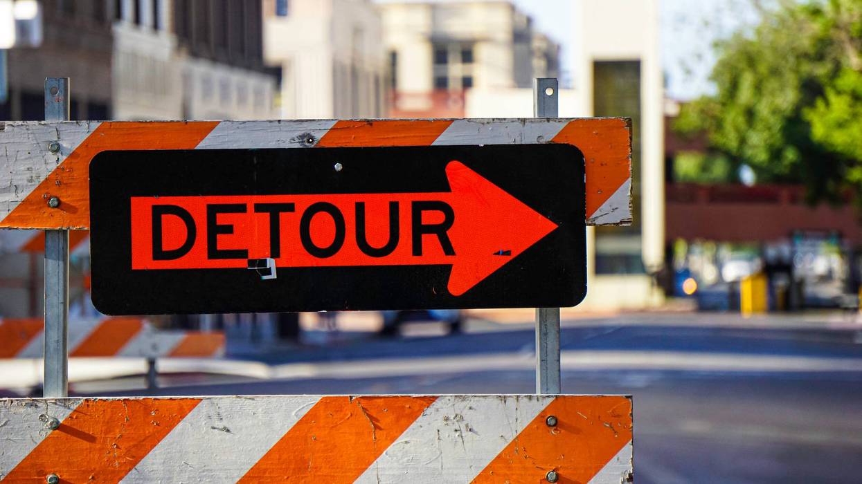 Detour construction sign