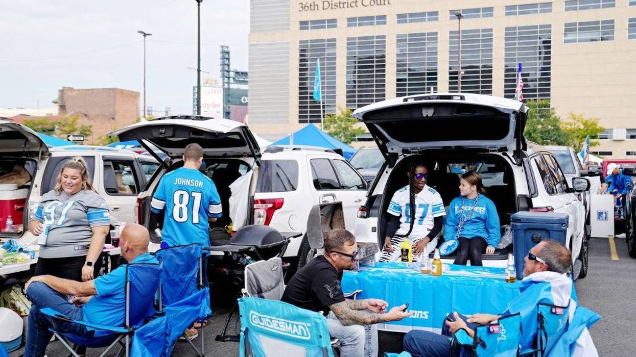 Detroit Lions fans tailgating