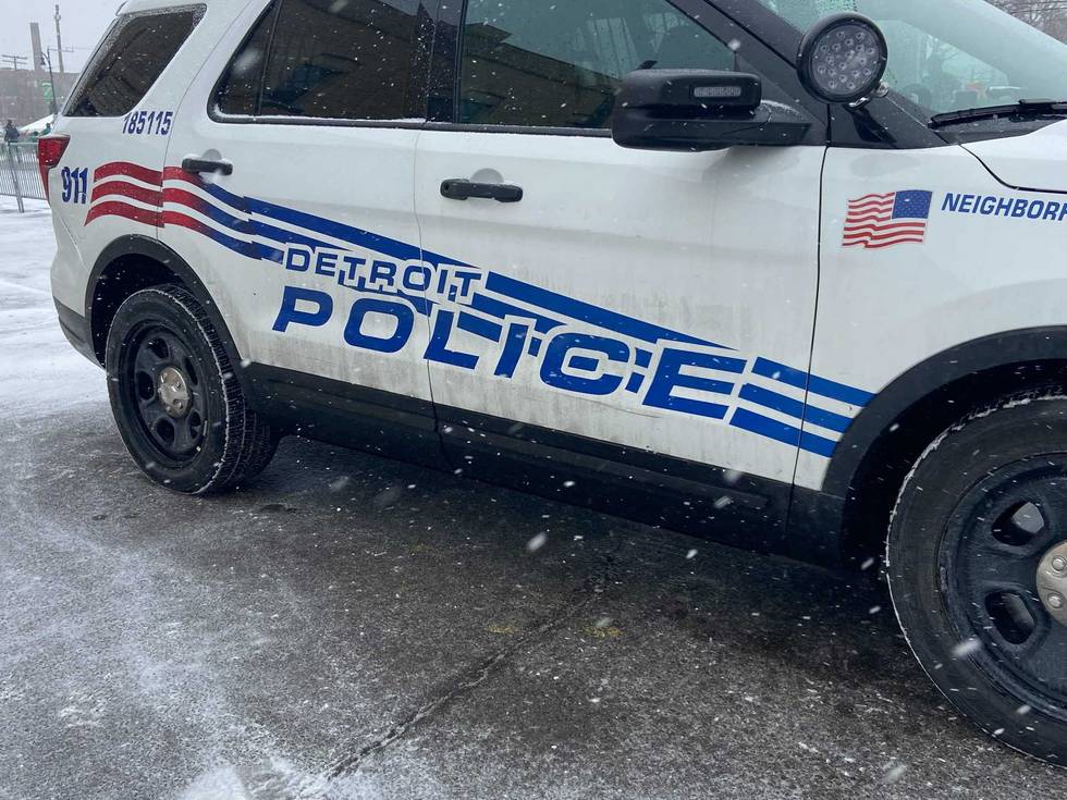 Detroit police car in the snow
