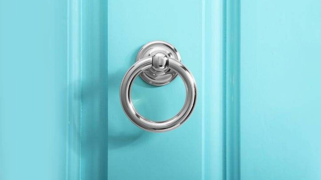 Detroit will send workers door-to-door to urge residents to get the COVID-19 vaccine