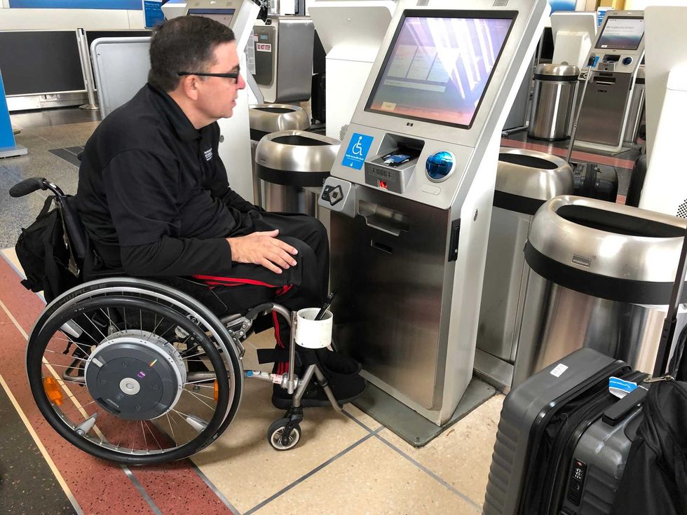 Disabled veterans and commercial airlines