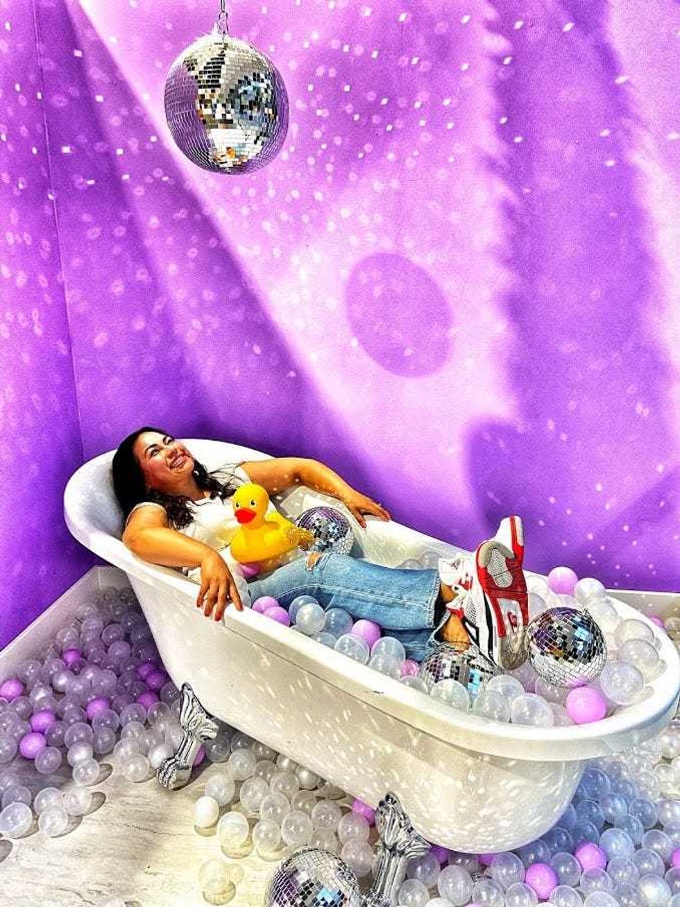 disco tub
