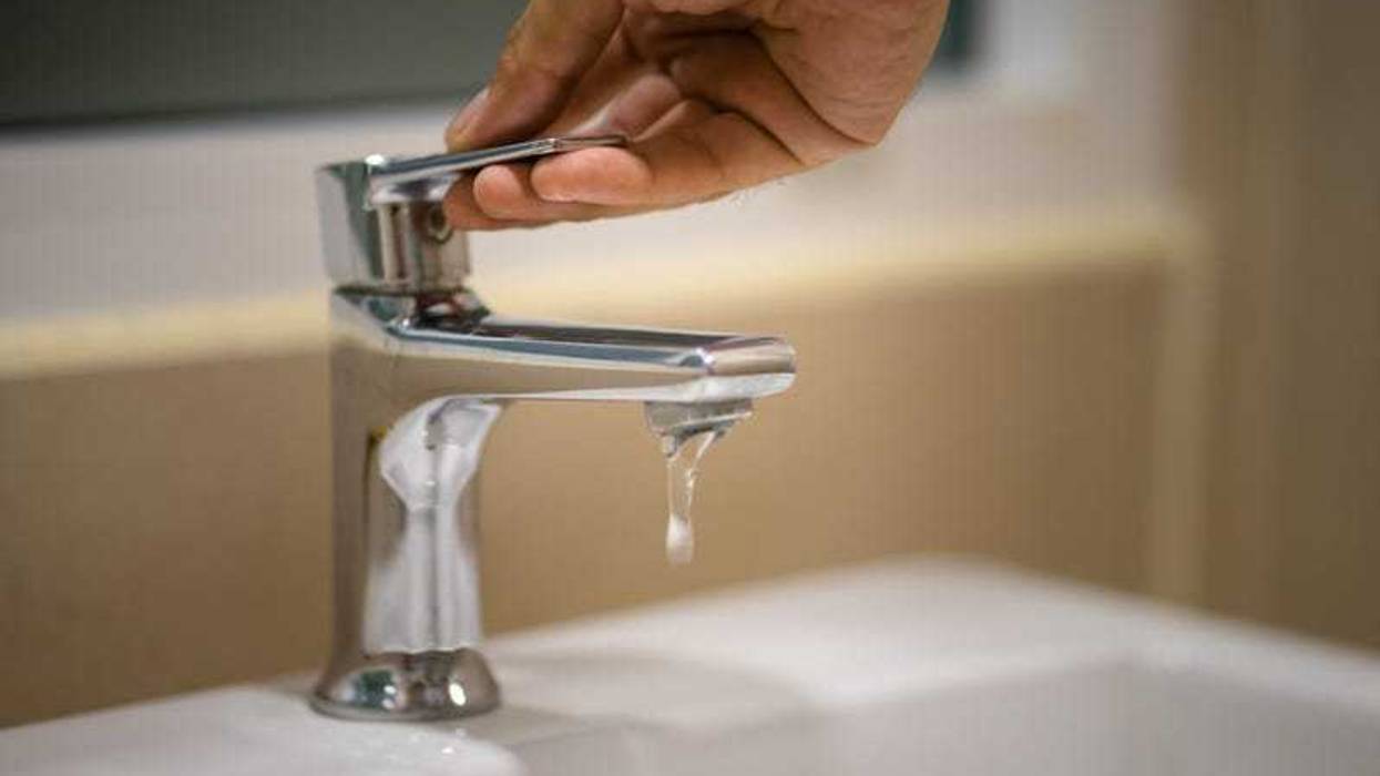 Dixmoor residents wake up to to no running water as pressure drops significantly