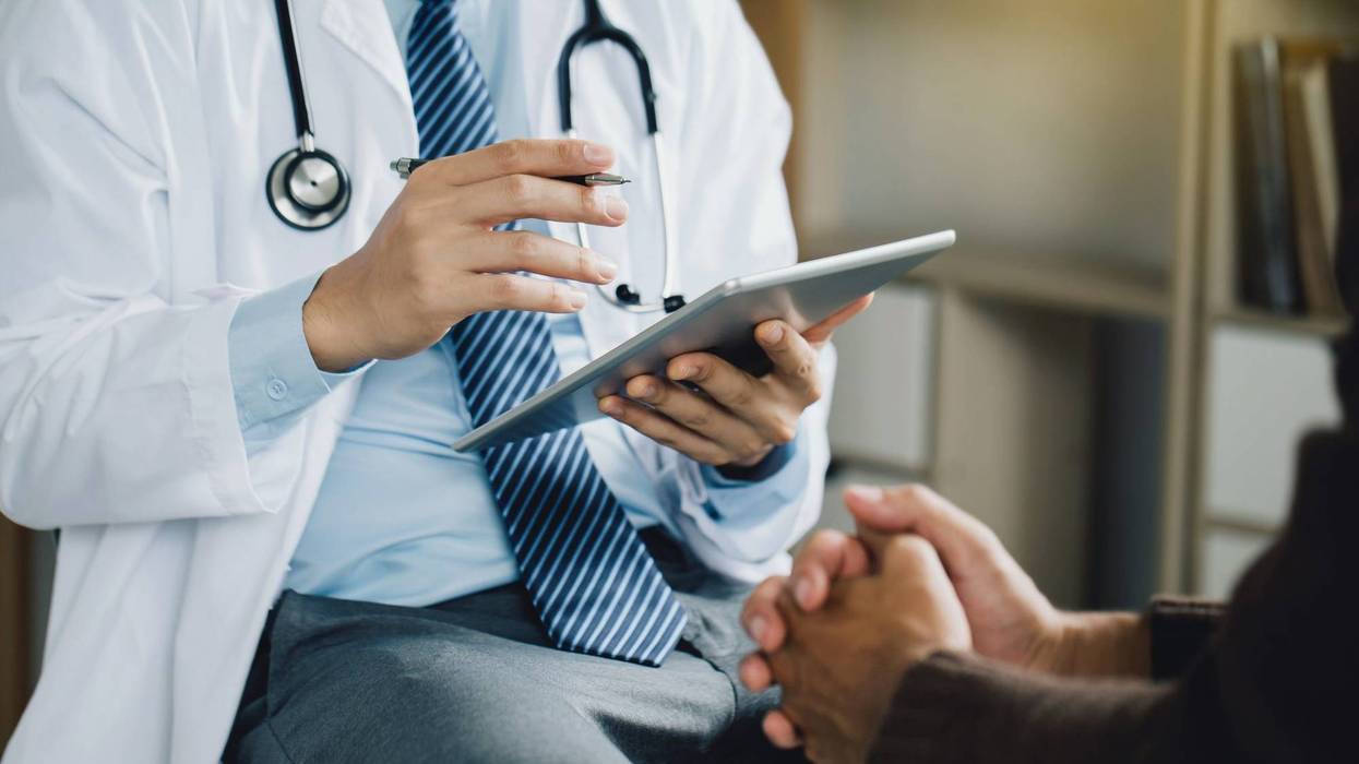 Doctor providing health care.