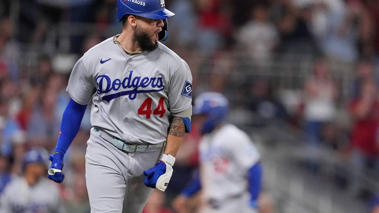 DODGERS BRAVOS 24