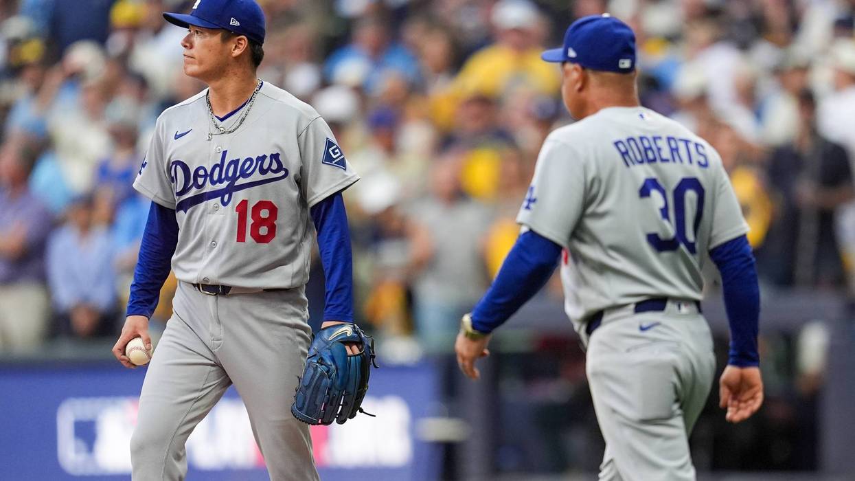 DODGERS-YAMAMOTO