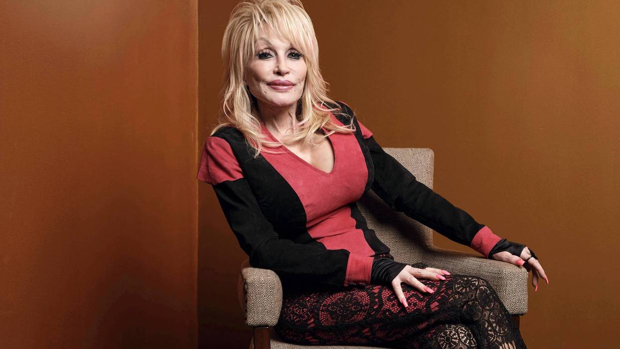 DOLLY PARTON-DECESO 686
