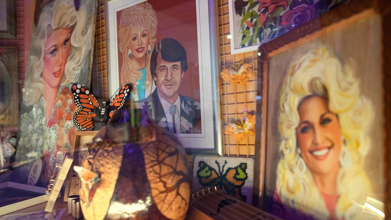 Dolly Parton Hotel Museum 2