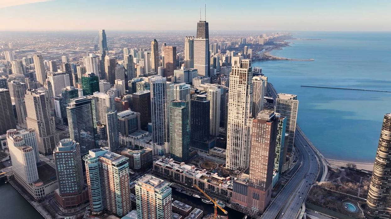 More Chicago downtown offices are being turned into apartments