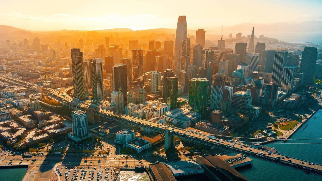 Downtown San Francisco aerial view of skyscrapers.
