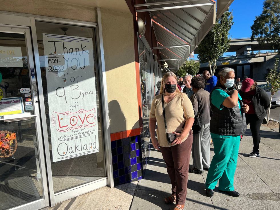 Dozens lined up early Sunday to buy the final pastries from "A Taste of Denmark."