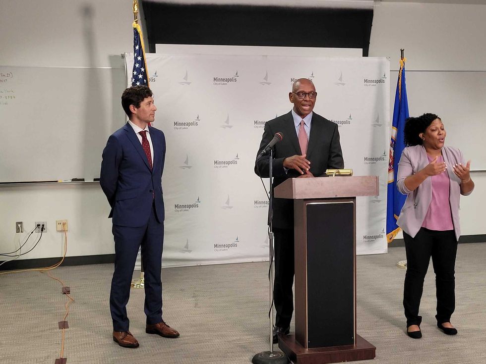 Dr. Cedric Alexander