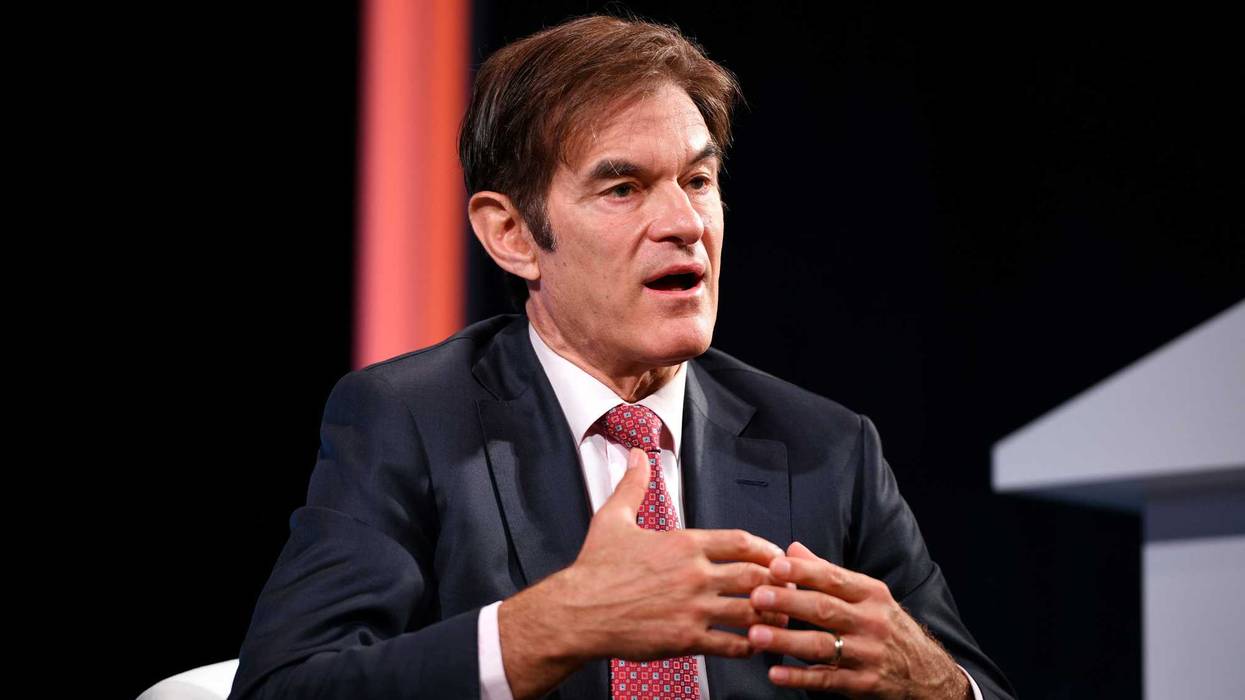 Dr. Mehmet Oz, Professor of Surgery, Columbia University speaks onstage during the 2021 Concordia Annual Summit - Day 2 at Sheraton New York on September 21, 2021 in New York City.