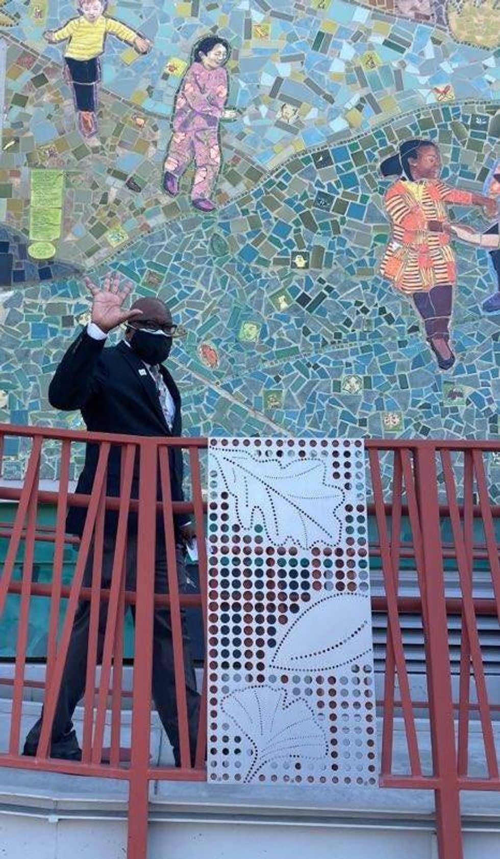 Dr. Vincent Matthews, Superintendent of San Francisco Unified School District, waves to reporters at Daniel Webster Elementary School on Wednesday, Sept. 8, 2021.