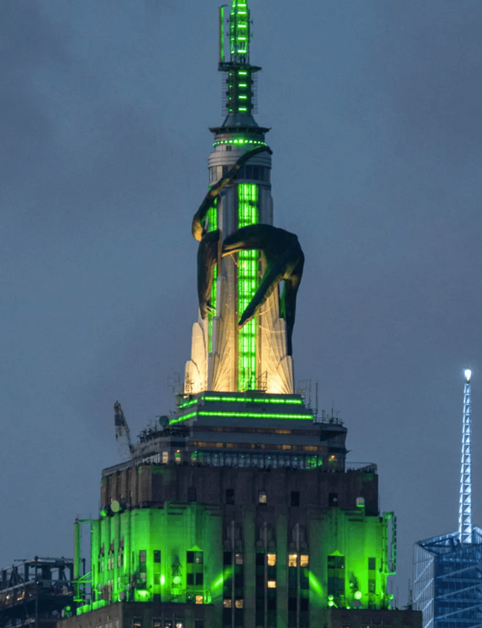 dragon en empire state building