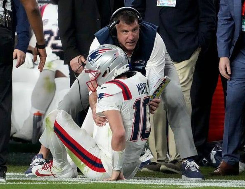 Drake Maye and Mike Vrabel