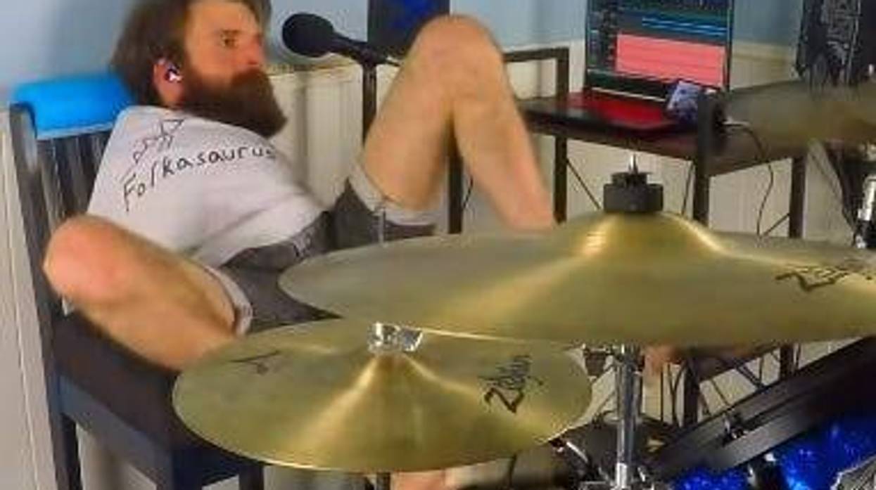 Drummer With No Arms Is Amazing