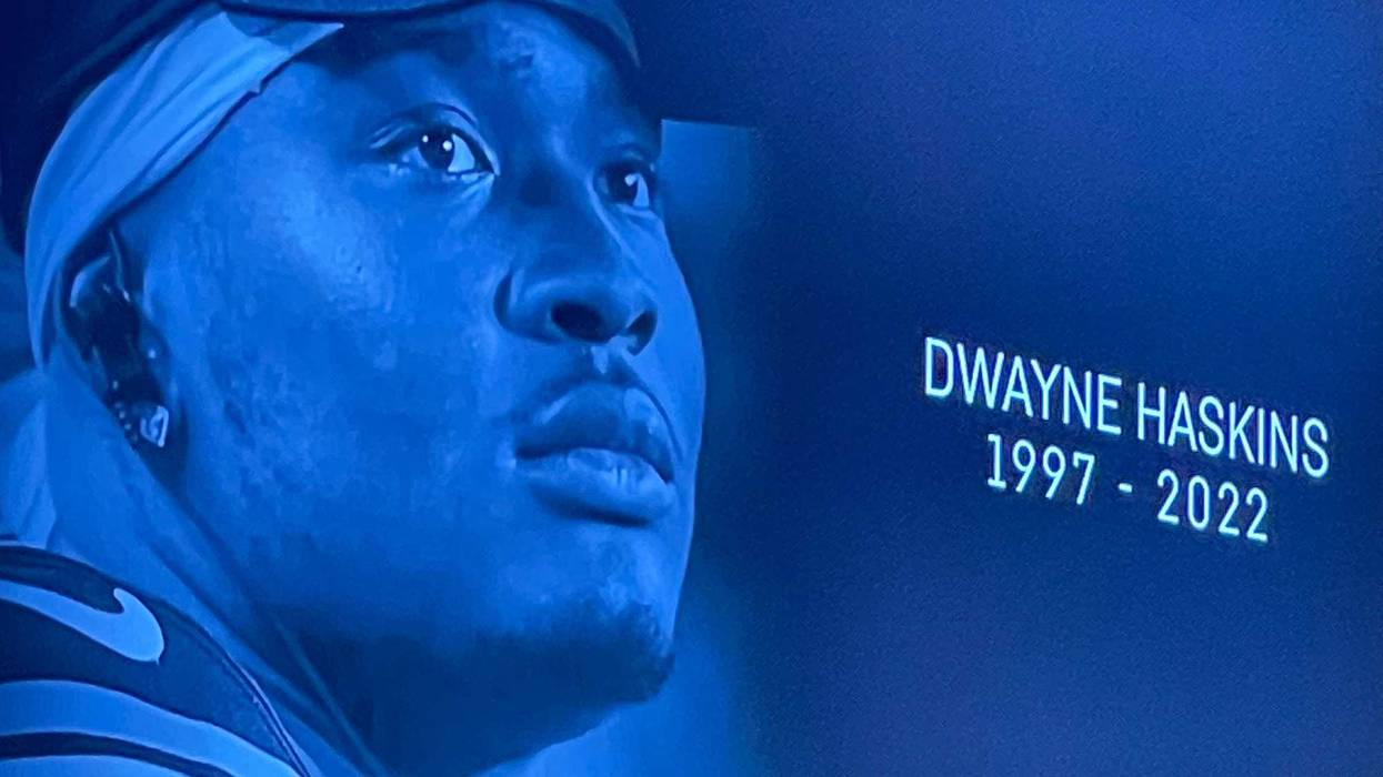 Dwayne Haskins honored by Penguins