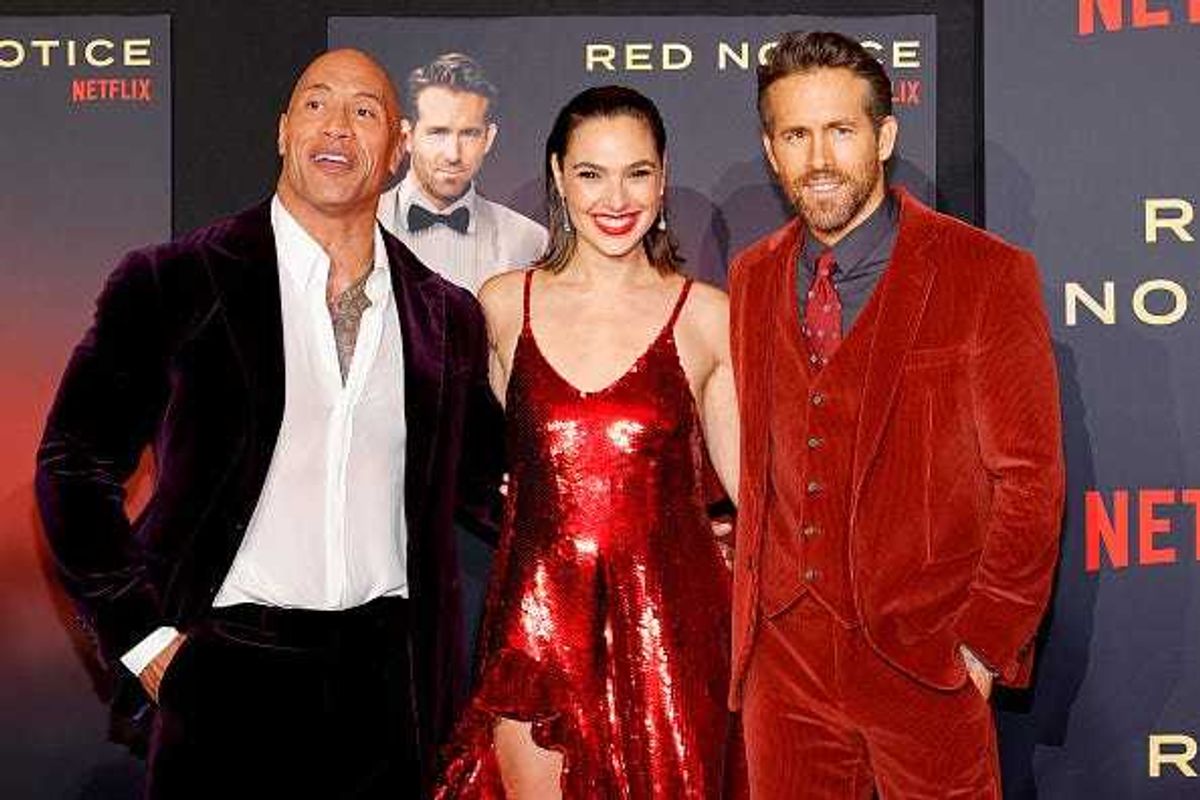 Dwayne Johnson, Gal Gadot, Ryan Reynolds