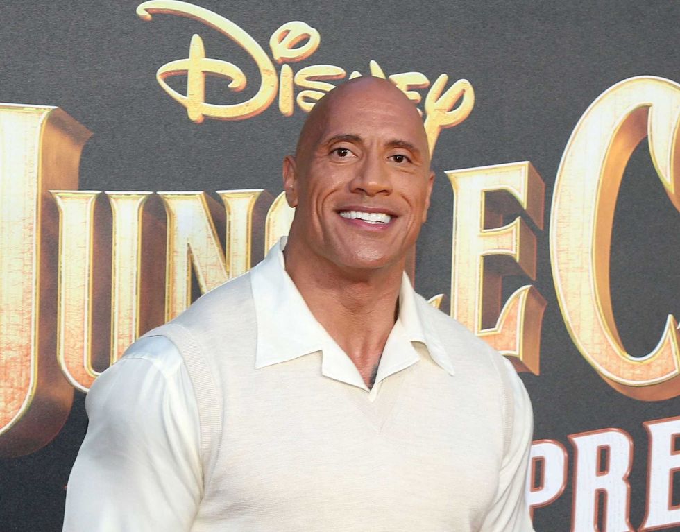 Dwayne Johnson surprises a bus full of tourists: ‘You guys know where I can find The Rock?’