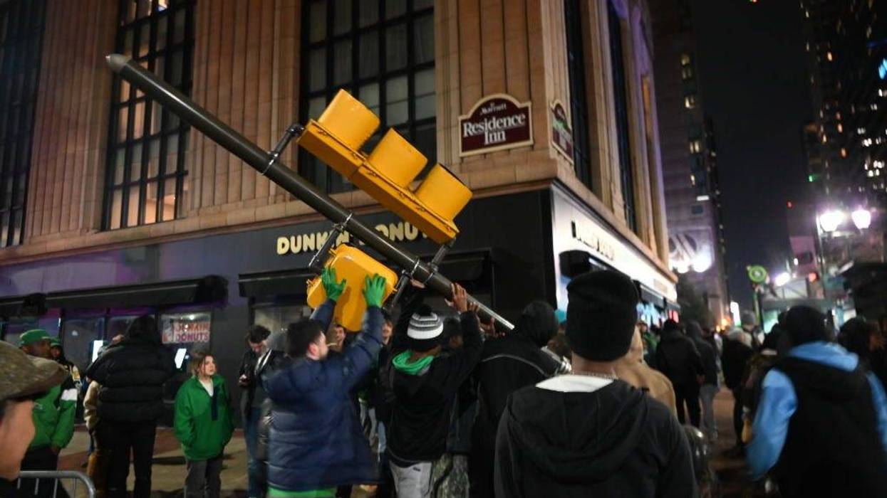 Eagles fans destroy property in Center City