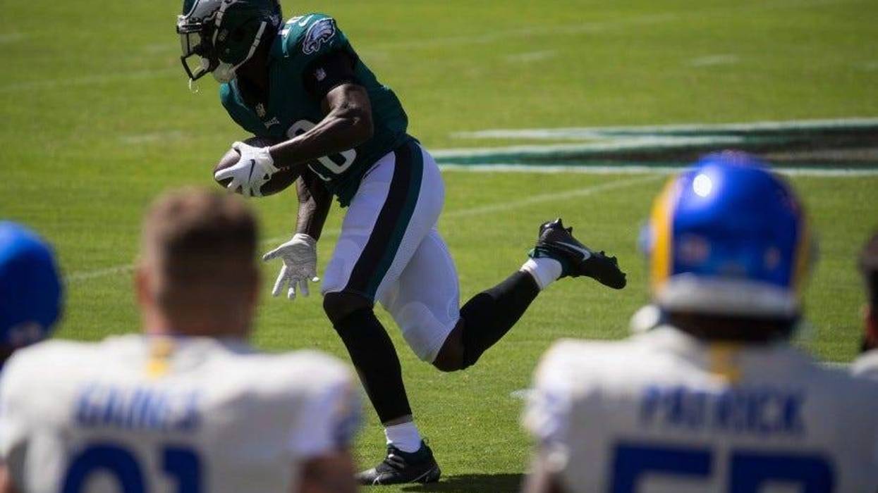 Eagles' Jalen Reagor (18) runs after making a reception Sunday, Sept. 20, 2020, at Lincoln Financial Field.