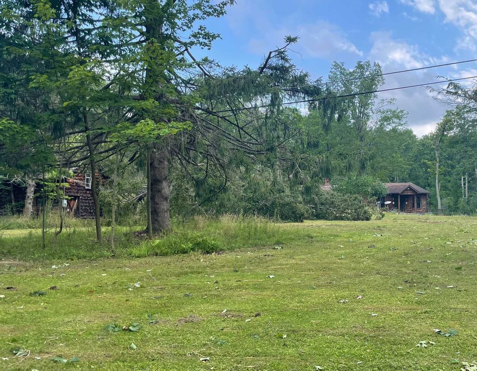 Eden tornado damage