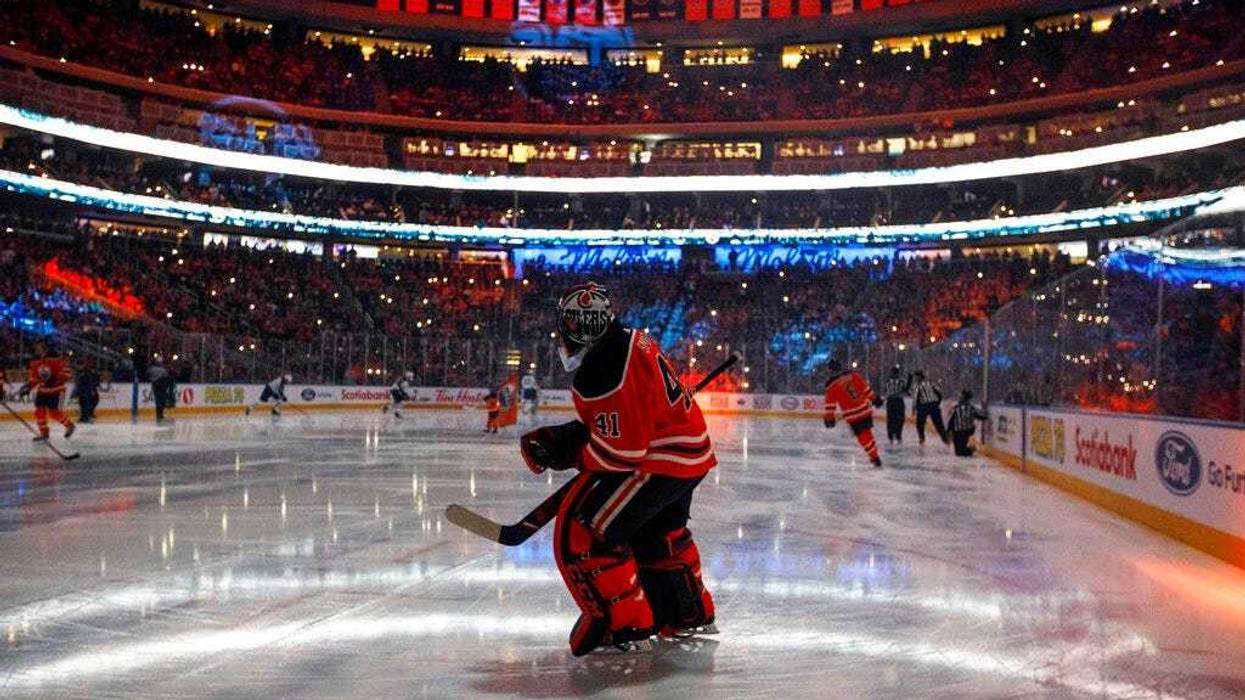 Edmonton Oilers goalie Mike Smith