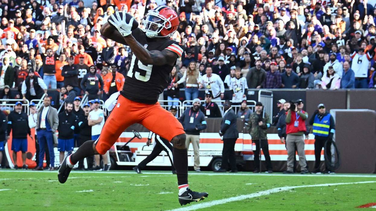 edric Tillman #19 of the Cleveland Browns catches the go ahead touchdown in the fourth quarter of a game against the Baltimore Ravens at Huntington Bank Field on October 27, 2024 in Cleveland, Ohio.
