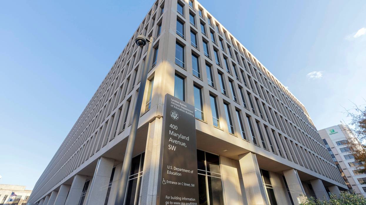 Education Student Loan Defaults Takeaways 583