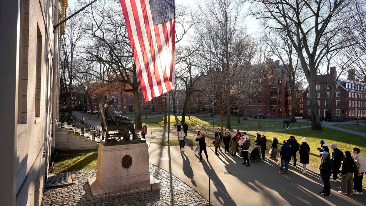 Education Trump Harvard