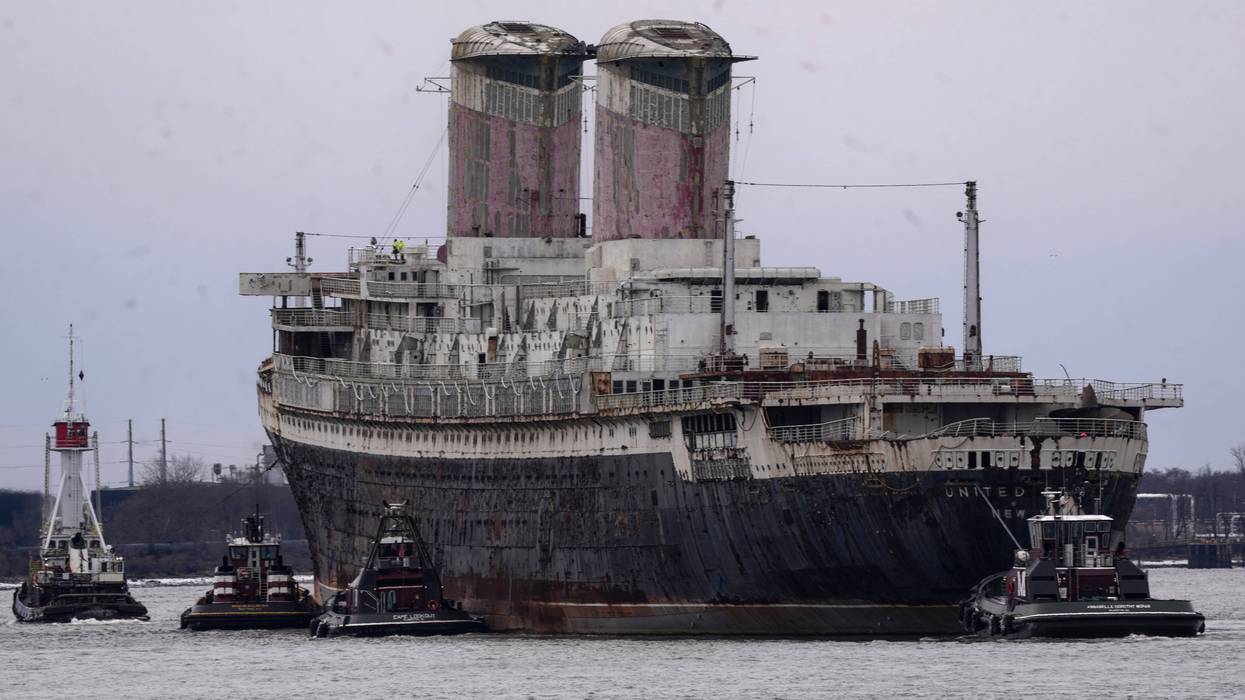 EEUU-BARCO HISTÓRICO-ARRECIFE
