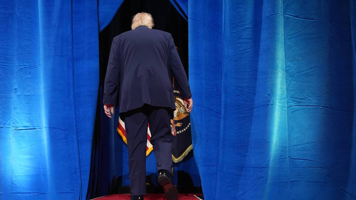 EEUU TRUMP 2 28 27