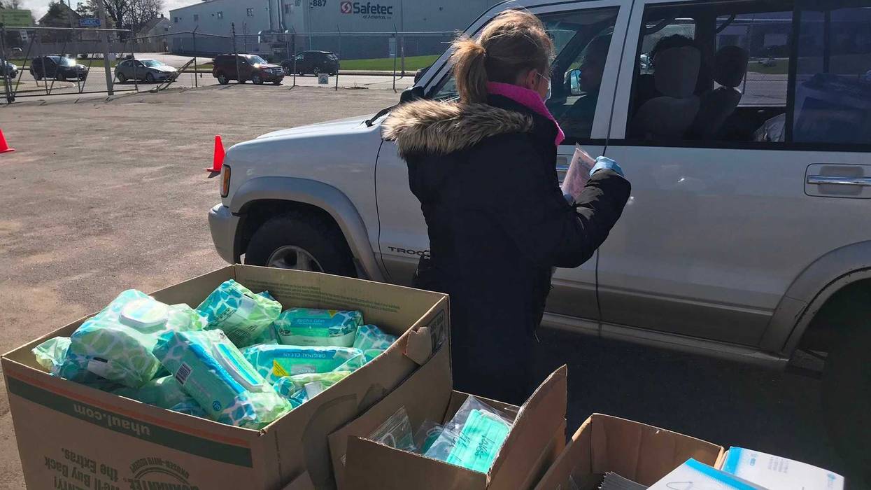 Eight Days of Hope hosts Mask Drive on Buffalo's East Side. April 11, 2020 (WBEN Photo/Tim Wenger)