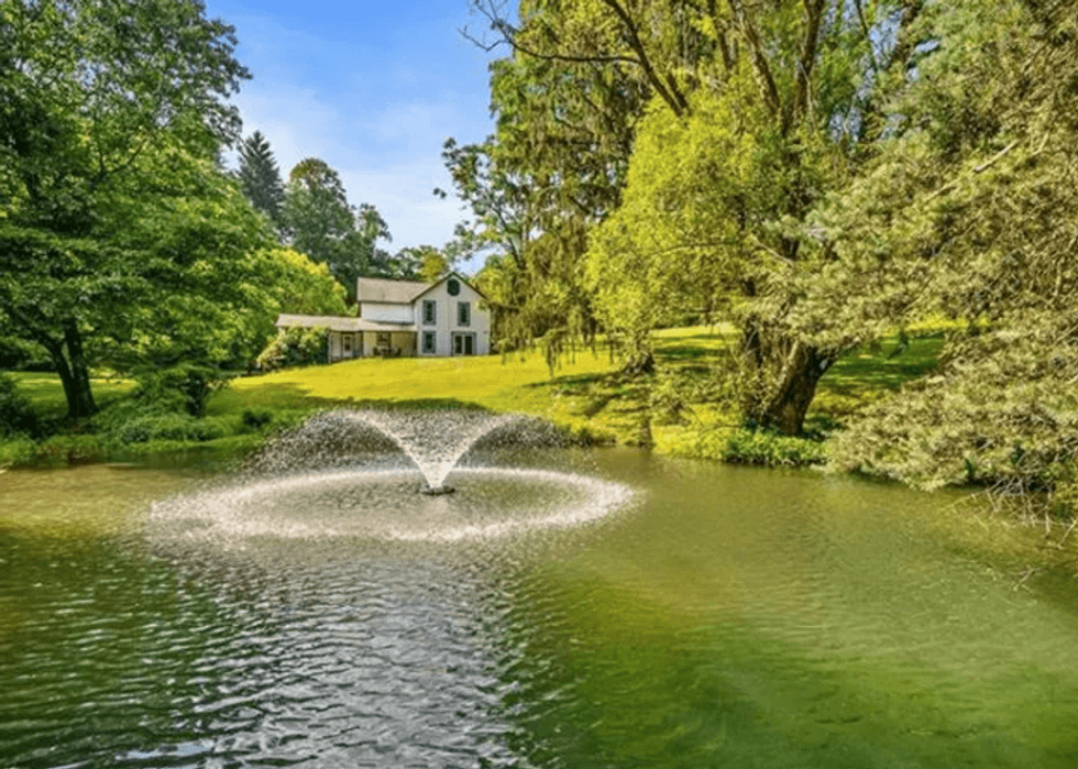 Elaine Shetler-Libent with Keller Williams Realty.