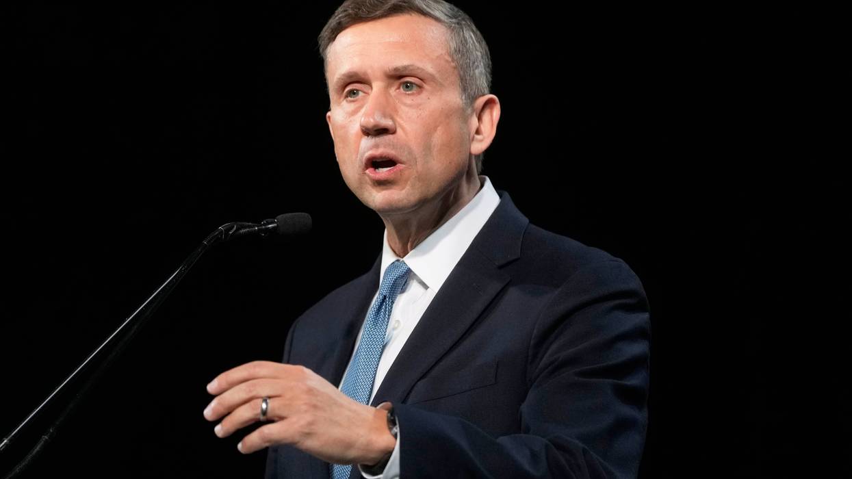 Election 2 26 Democrats Money