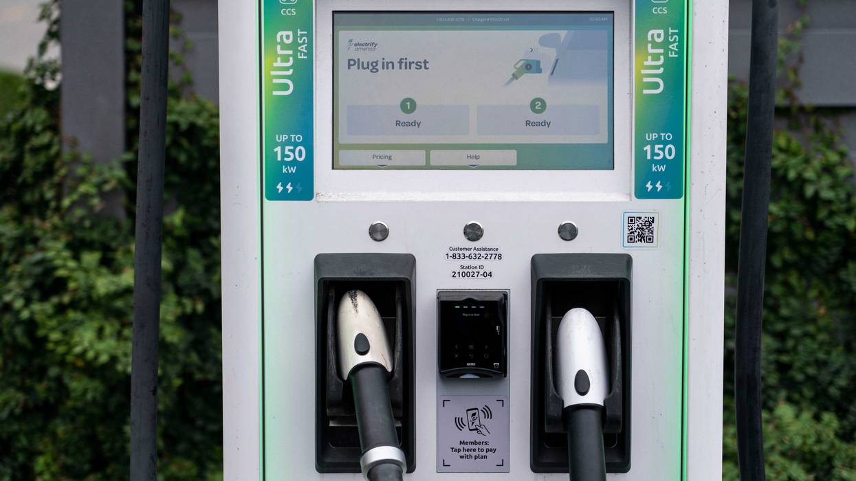 Electric Vehicle Charging Explainer