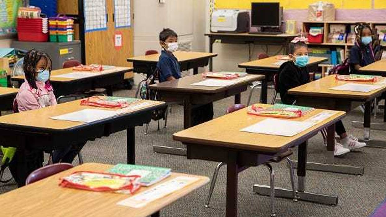 Elementary school children in a pandemic