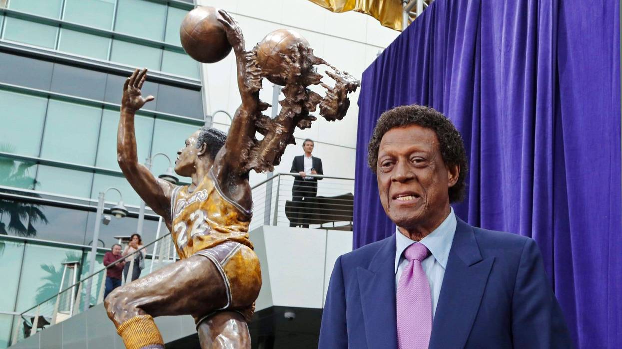 Elgin Baylor, silky-smooth Lakers Hall of Famer, dies at 86