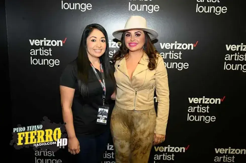 Elida Reyna at the Verizon Artist Lounge