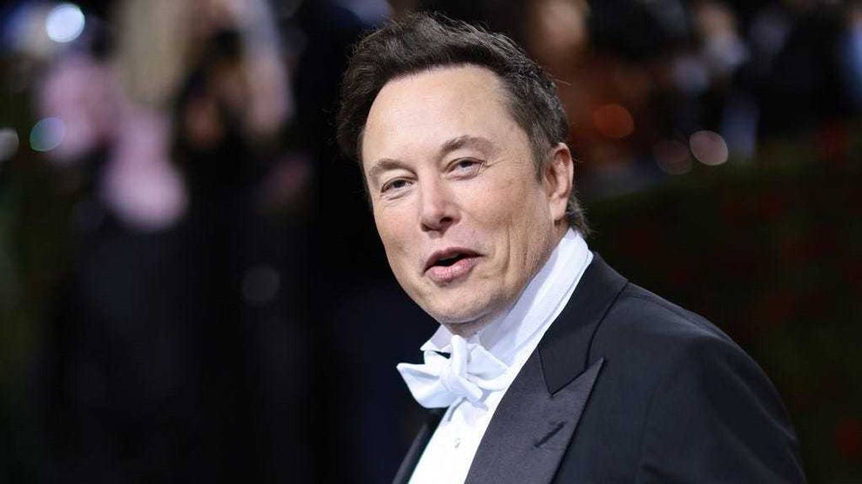 Elon Musk attends The 2022 Met Gala Celebrating "In America: An Anthology of Fashion" at The Metropolitan Museum of Art on May 02, 2022 in New York City.
