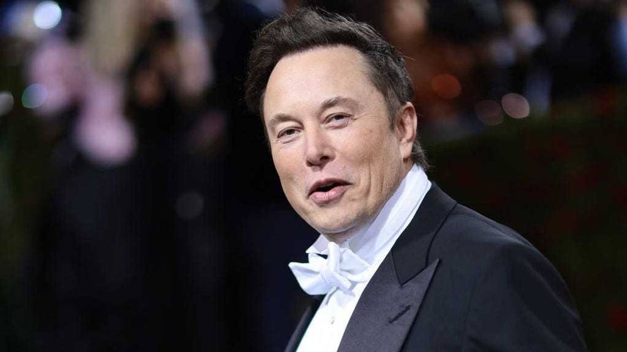 Elon Musk attends The 2022 Met Gala Celebrating "In America: An Anthology of Fashion" at The Metropolitan Museum of Art on May 02, 2022 in New York City.