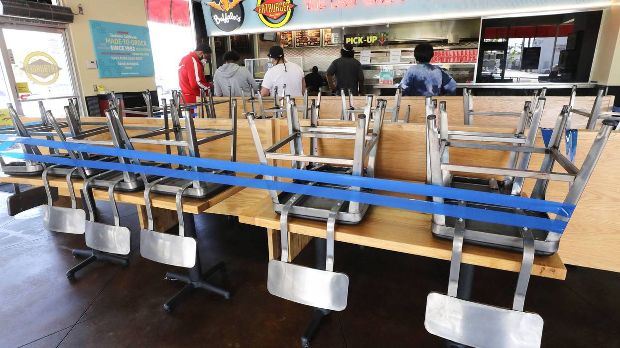empty tables at fatburger restaurant