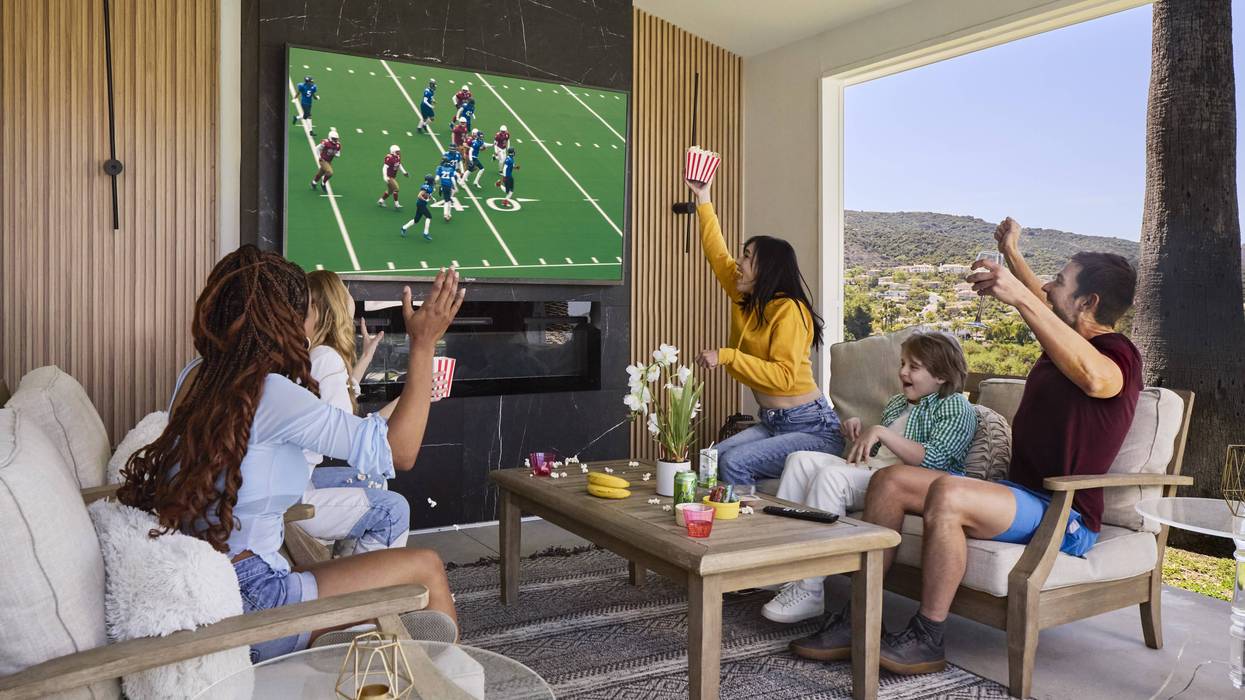 Enter for a Chance to Win a 55-inch Sylvox Deck Pro 3.0 Outdoor TV
