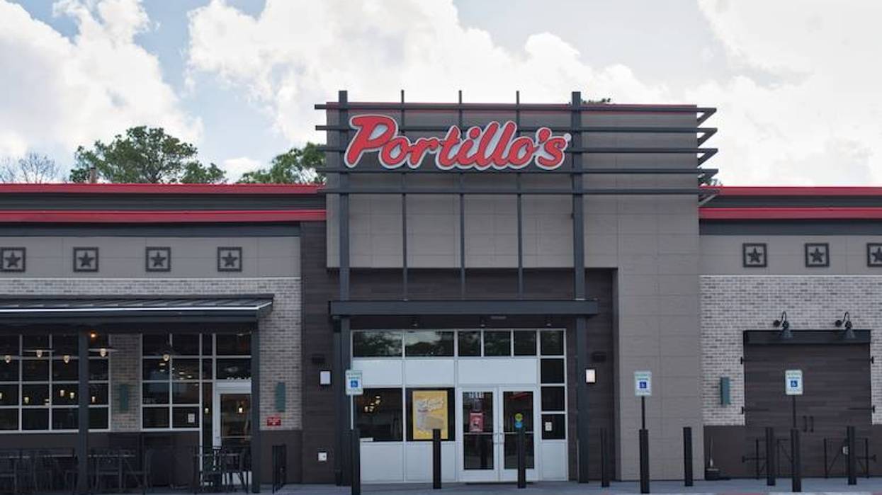 Portillo’s opens first location within Dallas city limits