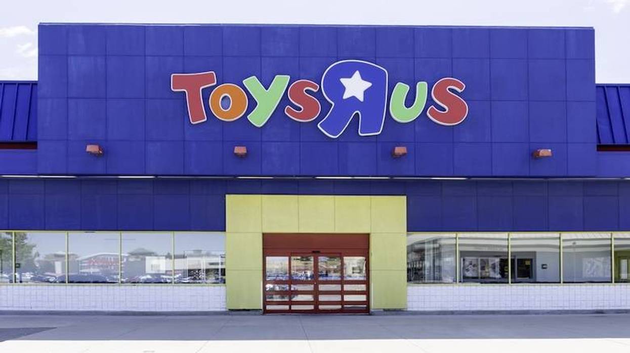 Entrance to a Toys R Us store
